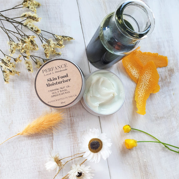 Skin Food Moisturiser with Tamanu Oil, Holy Basil and Gingergrass