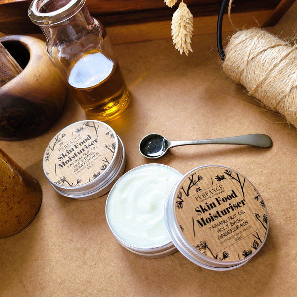 Skin Food Moisturiser with Tamanu Oil, Holy Basil and Gingergrass